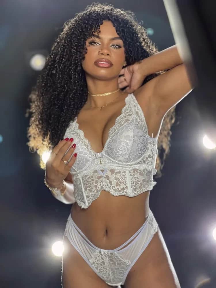 Conjunto Cropped Ultra Luxo Isis 2