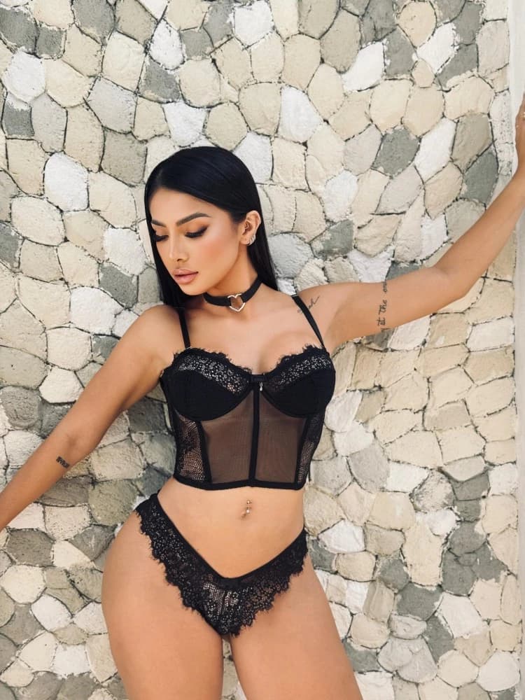 CORSELET DE RENDA + CALCINHA - Preto (renda de cilios) 1