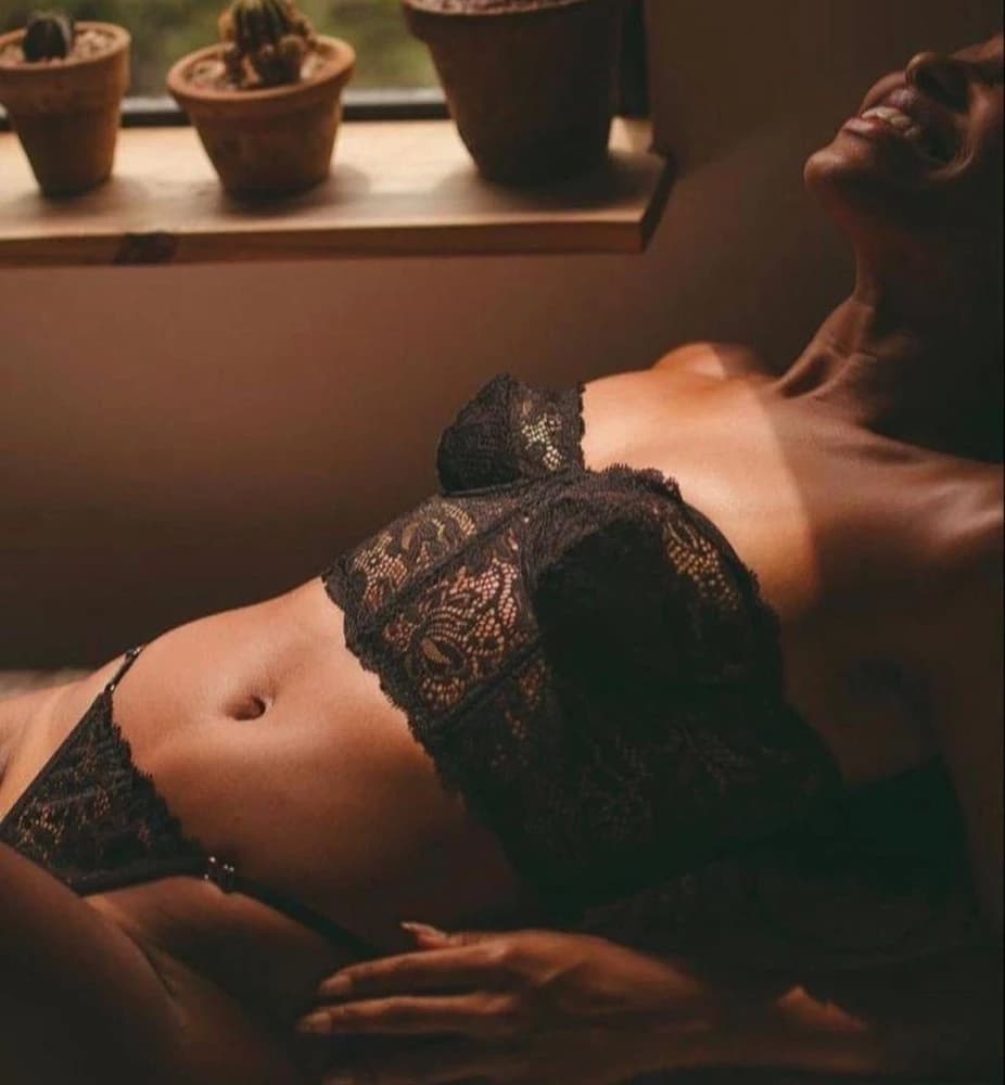 CONJUNTO CROPPED LAURA/2062- Preto 1