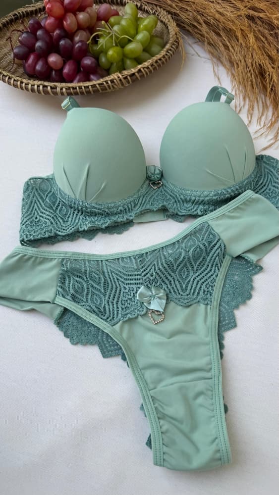 CONJUNTO PINGENTE CORAÇÃO BRIELA - Verde Teos