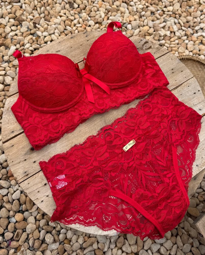 CONJUNTO C/BOJO DEMIMUS RENDADO - VERMELHO (VESTE TAMANHO 46)