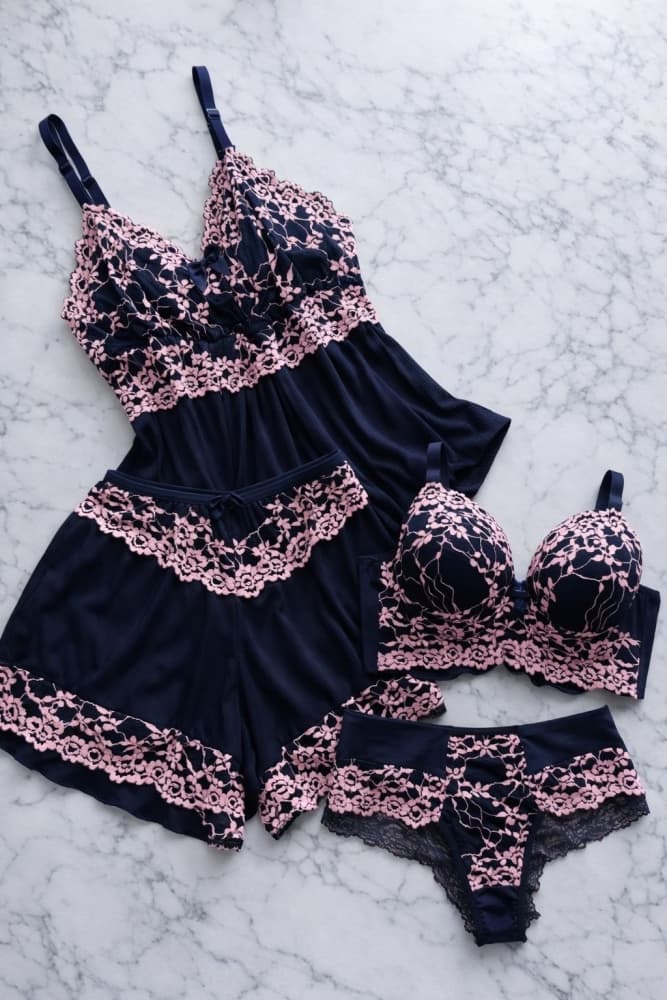 Kit Baby dool Elize + Conjunto c/bojo Marcela - Preto c/rose