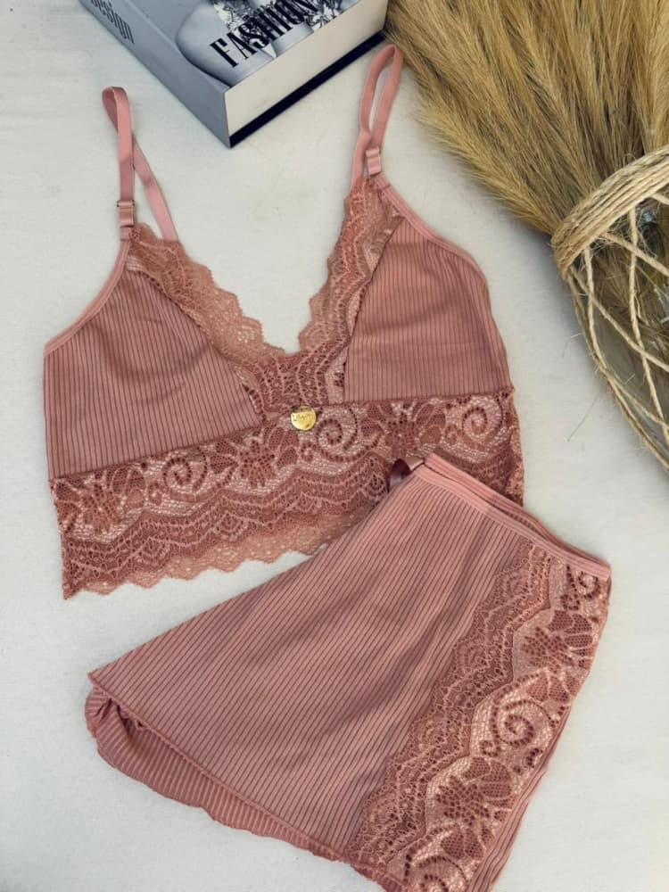 Short dool suede canelado Esmeralda