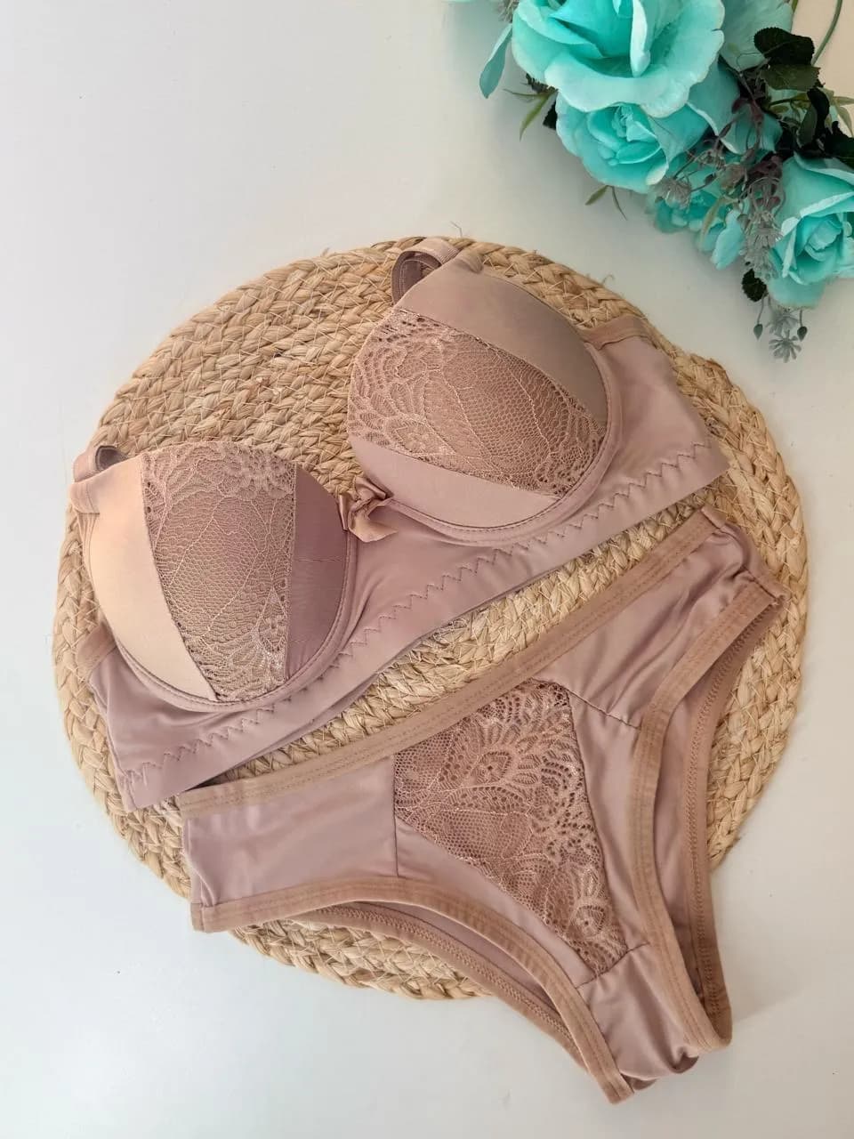 Conjunto Mulher Elegante