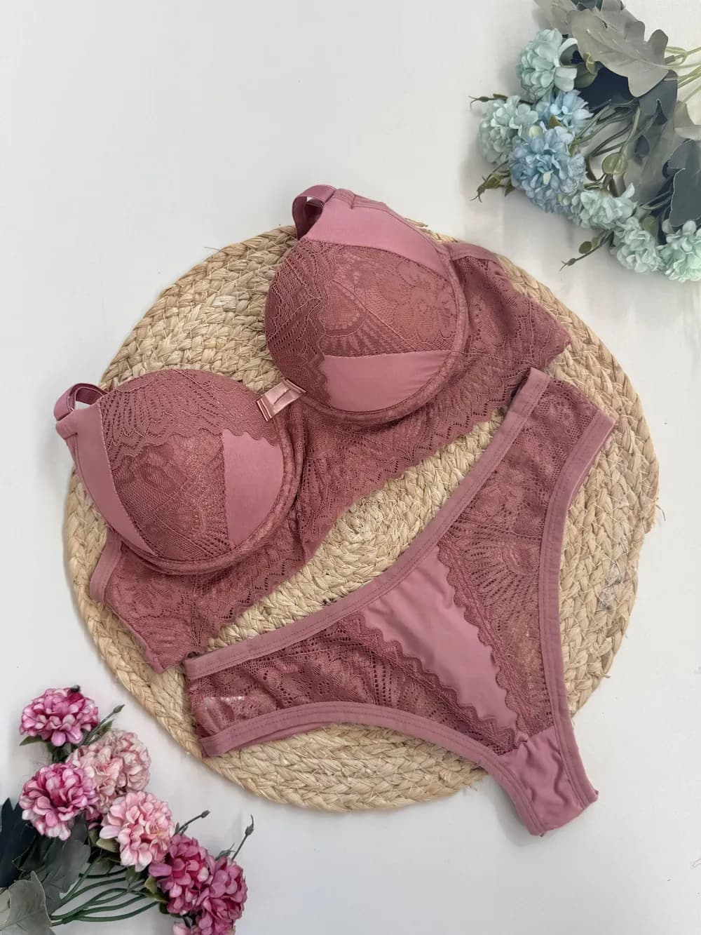 Conjunto mulher elegante, foto 2