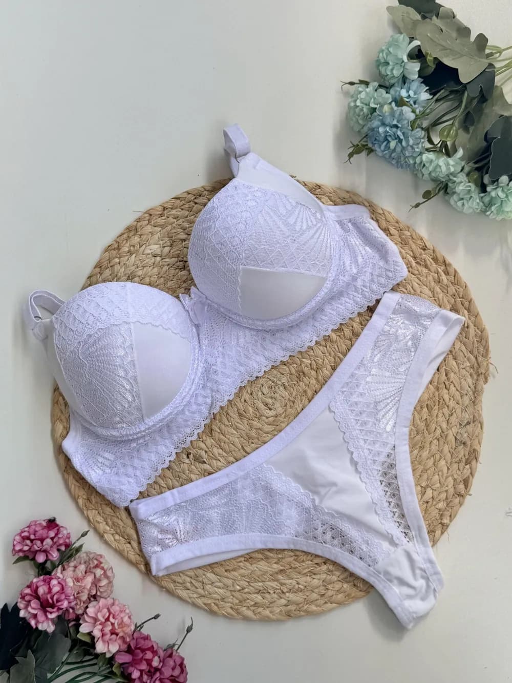 Conjunto mulher elegante