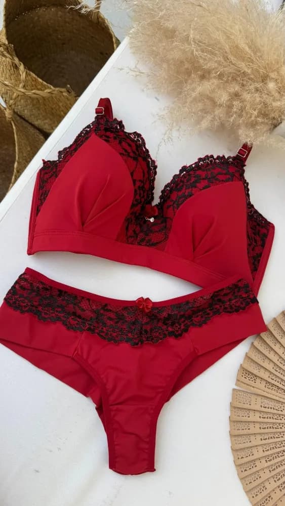Conjunto Luxo Jolie