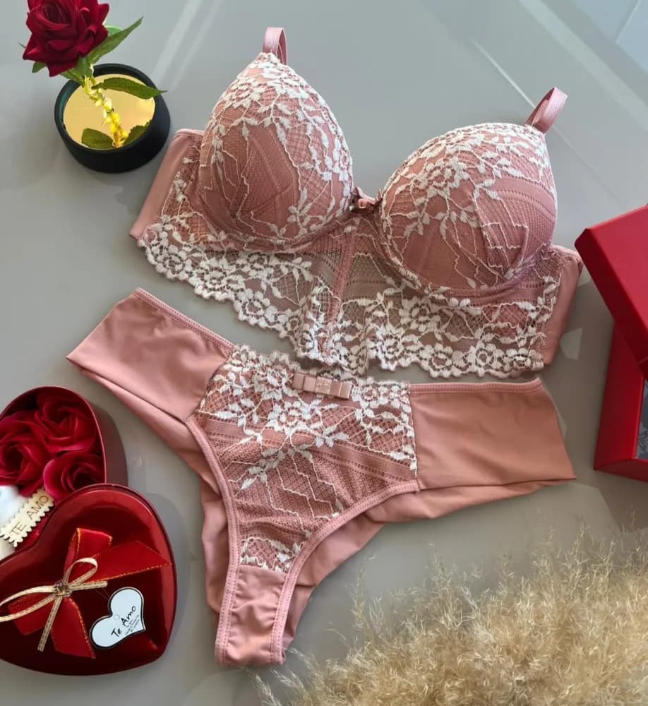 Conjunto com Bojo Sensacao