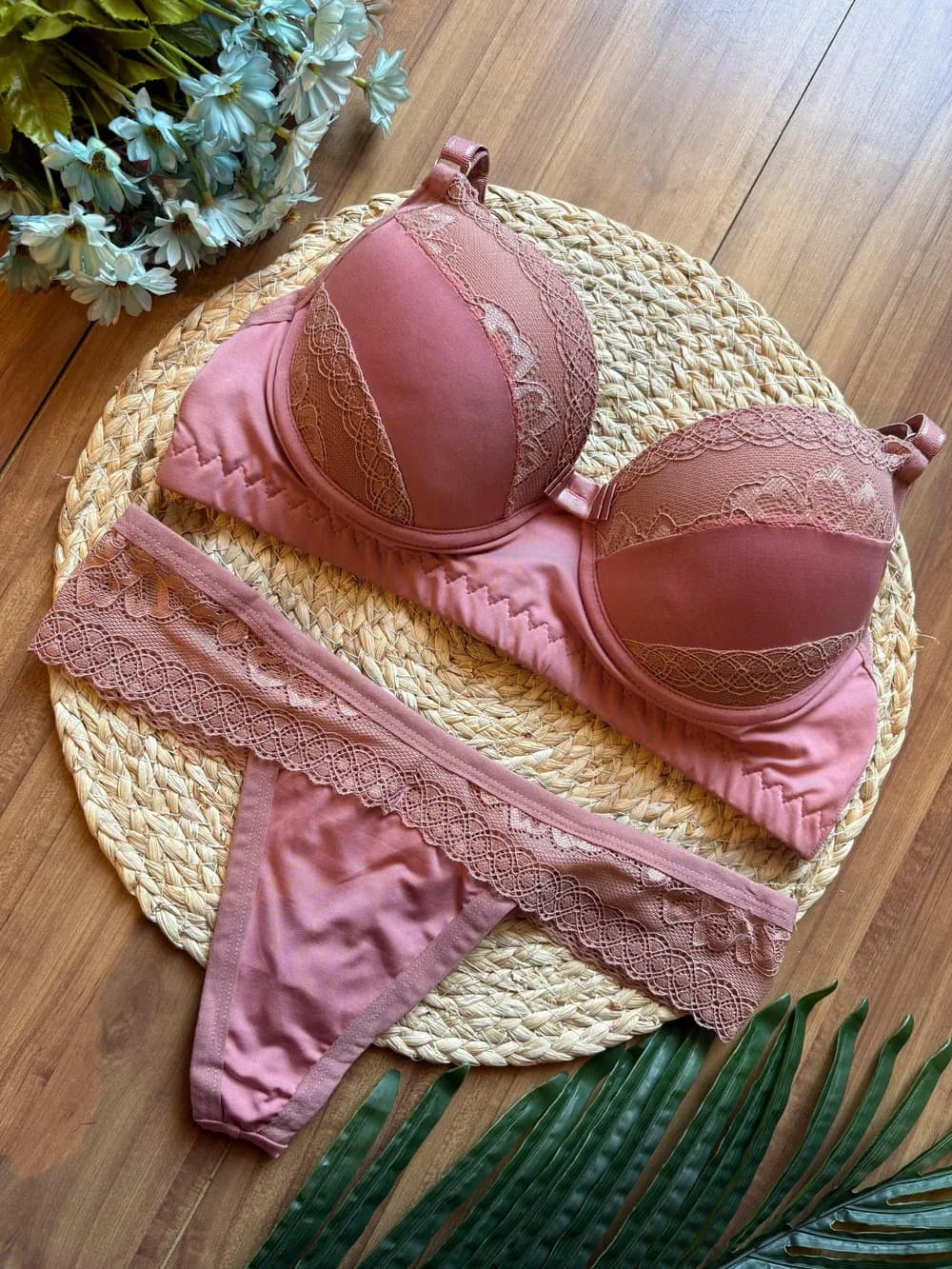 Conjunto Mulher Elegante