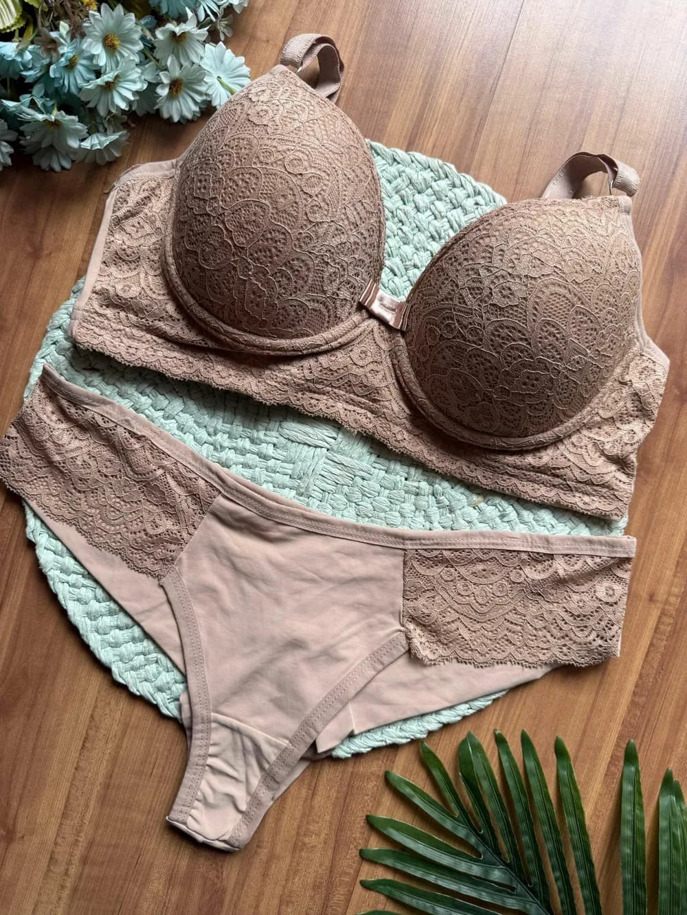 Conjunto Mulher Elegante Plus 1