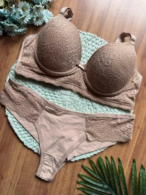 Conjunto Mulher Elegante Plus